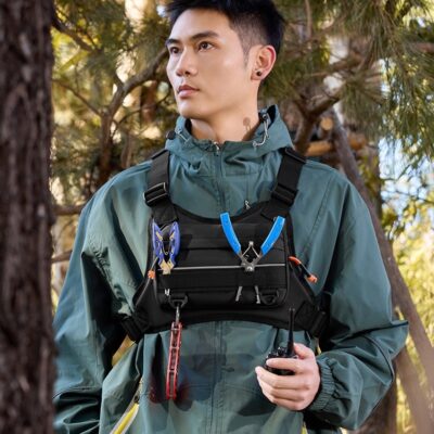 Molanizzi Mens New-Style Functional Vest. Black chest rig with pockets, ideal for sports, travel, and outdoor activities.