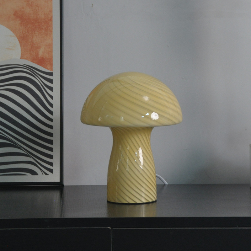 Molanizzi yellow glass table lamp with spiral design
