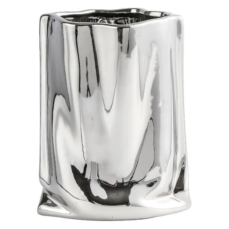 Pleated Electroplated Ceramic Vase – Metallic Accent for Fresh or Dried Flowers