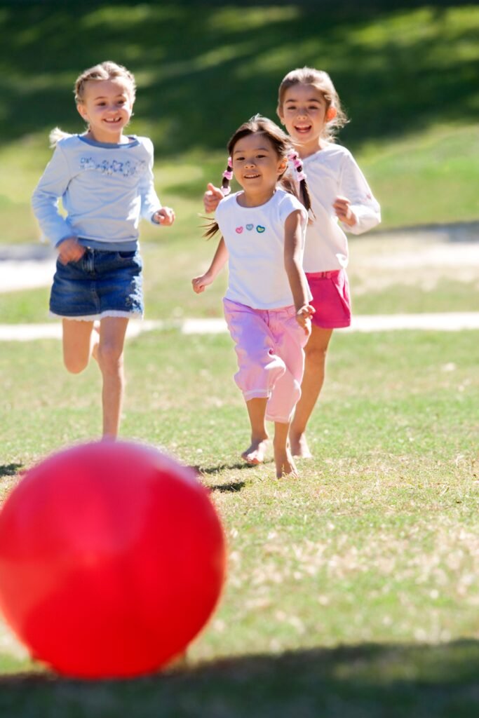 Kids Playing. Kidszone-Molanizzi